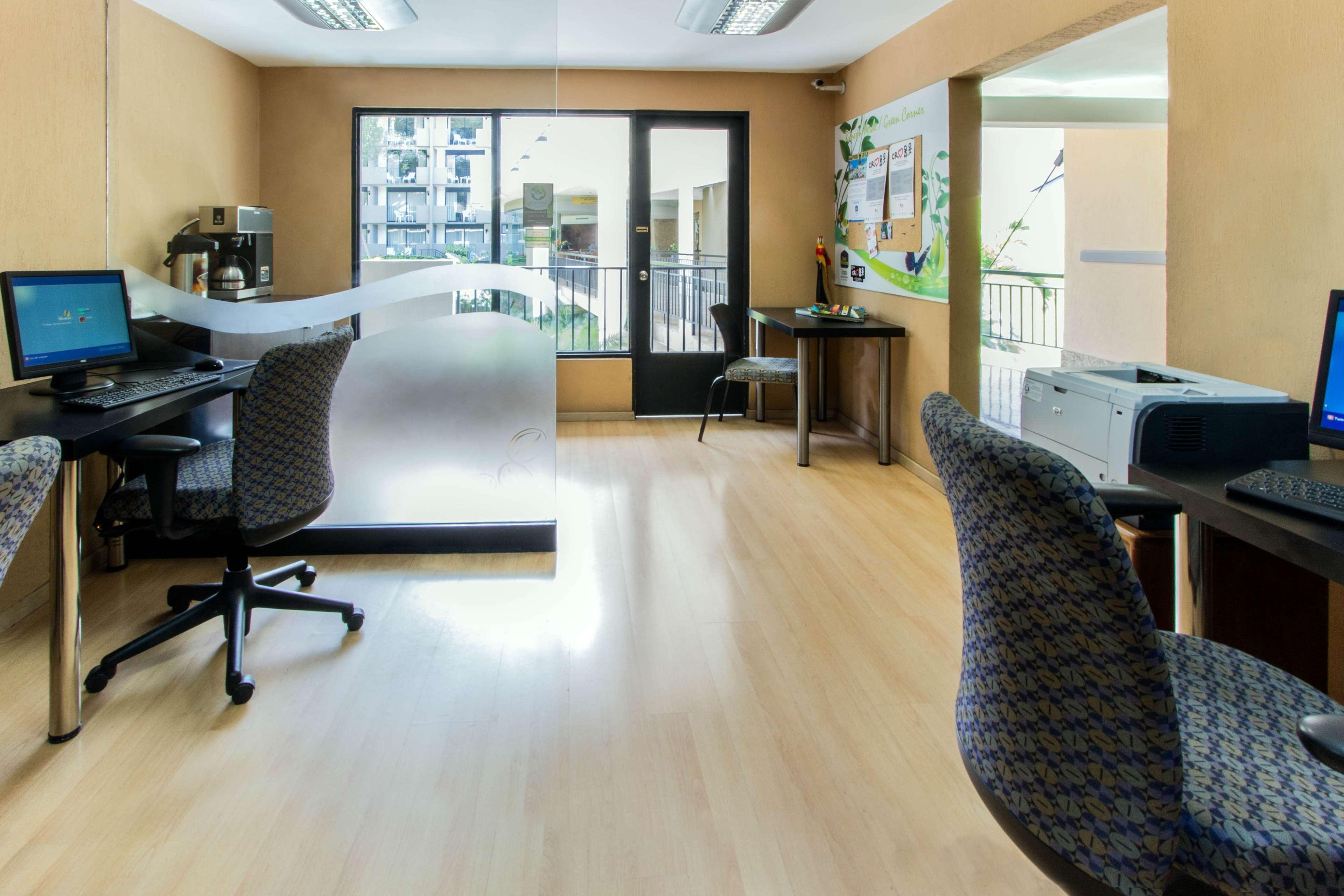 Irazu Hotel & Studios San José Extérieur photo