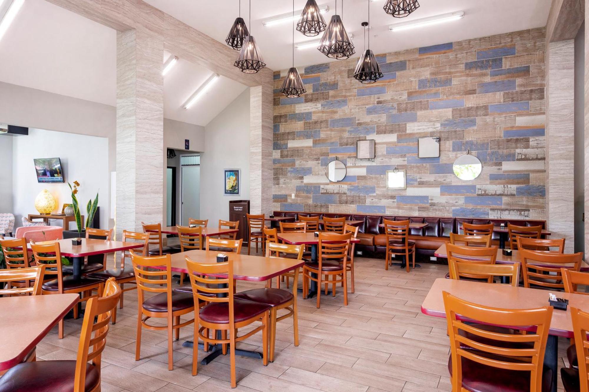Irazu Hotel & Studios San José Extérieur photo